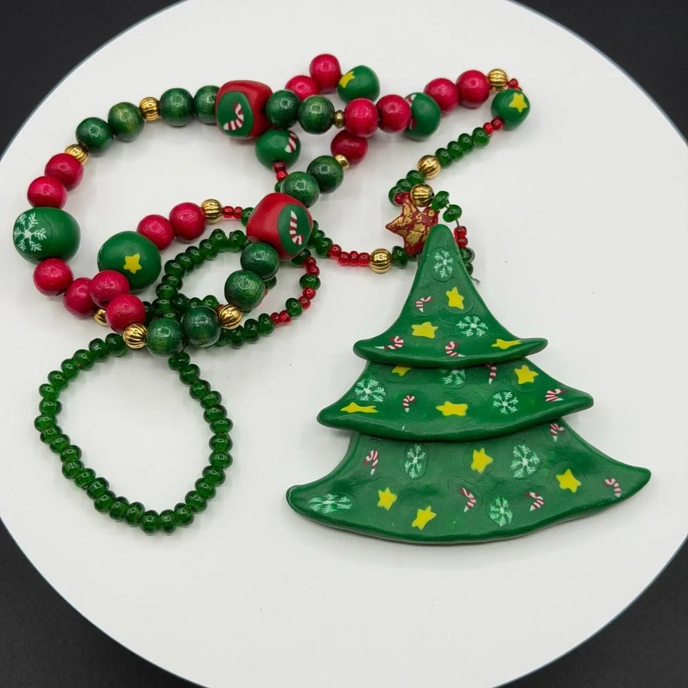 Christmas Tree Pendant Necklace Red Green Wood Beads Holiday Statement Jewelry